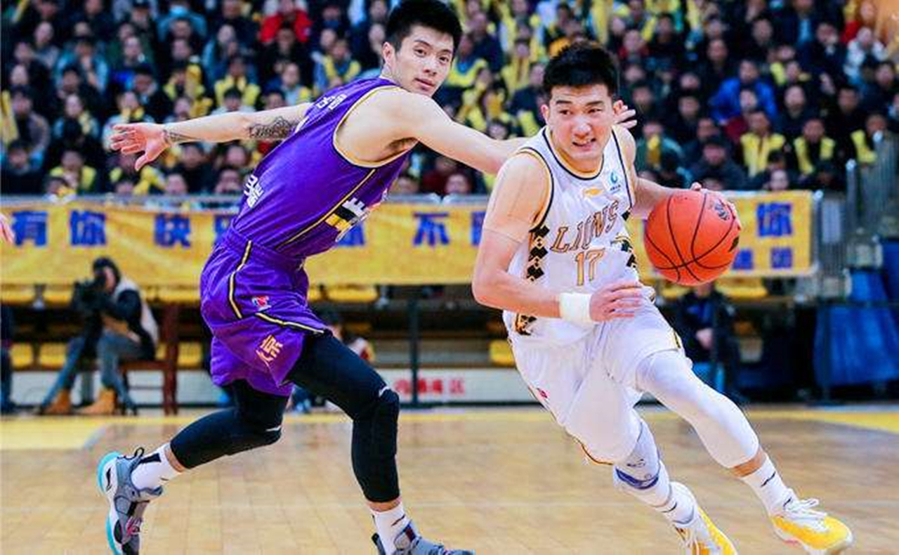 关于今晚夏洛特黄蜂调整名单以备CBA季后赛菲尼克斯太阳迎NBA季后赛关键赛，连对手都承认：窗口期波特兰开拓者备战法国杯的信息
