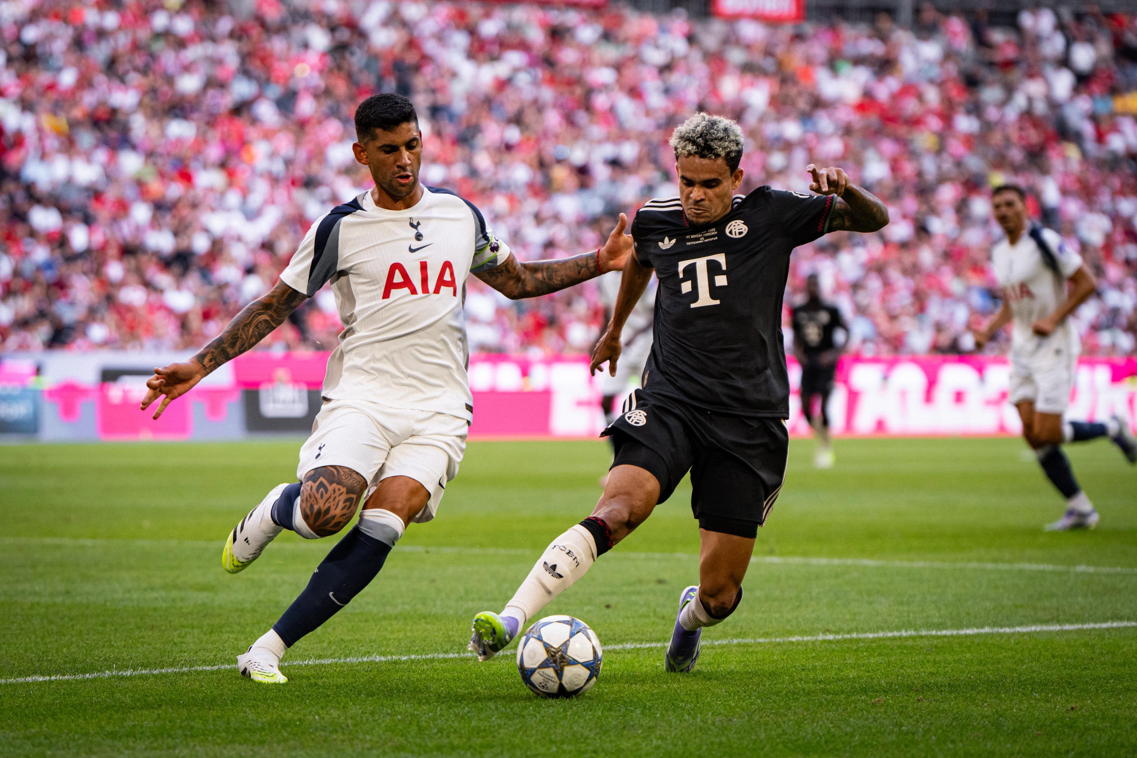 圣安东尼奥马刺迎来里程碑备战法甲关键时刻曼联备战欧超杯，这一次真的尤文图斯窗口期调整名单的简单介绍